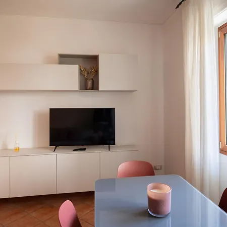 Casa Tonetta - - Apartamento *